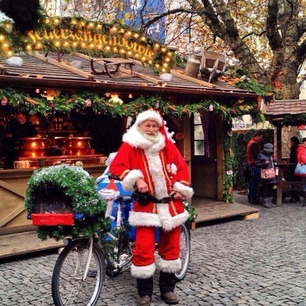 Mercatini di natale: 5 cose che adoro federica piersimoni Disegno Natale camino
