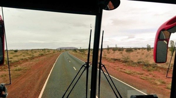 uluru-bus