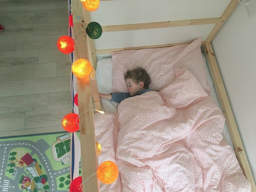 Letto montessoriano per bambini, come crearlo con Ikea a basso costo