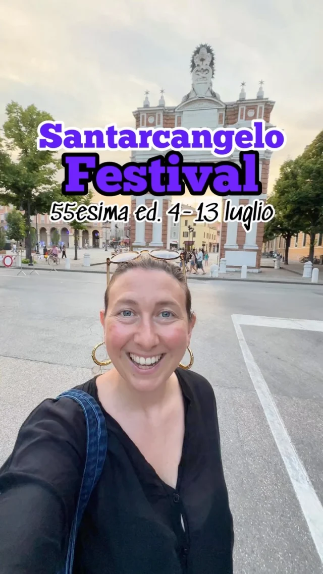 Santarcangelo Festival 🤩 ~ Not Yet
55esima edizione dal 4 al 13 luglio a Santarcangelo di Romagna! 
.
➡️ 38 compagnie, 140 proposte e 20 prime nazionali e un solo day off, lunedì 7 luglio.
.
😉 Grande ritorno in questa edizione: la Piazza, con concerti gratuiti tutte le sere e una bella parte di spettacoli che si tengono proprio all’ombra del grande Arco. 
.
ℹ️ In Piazza Ganganelli trovi l’infopoint e la biglietteria per prenotare gli spettacoli, alcuni si prenotano solo il giorno stesso dell’evento e dove acquistare la borsa fatta in collaborazione con Teddy, partner del Festival, riutilizzando capi delle vecchie collezioni. 
.
🍸 In Piazza anche Bisonte Caffè nato dalla collaborazione tra Necessaire e Osteria da Oreste con piatti e cocktail da stuzzicare davanti ai concerti
.
🩷 Sempre lì trovi il Ristorante in Piazza, con tante belle e buone cose, a cura di Aldéia, la cooperativa che gestisce Il Povero Diavolo, consiglio gli gnocchi 😋
.
🪩 Poi c’è Imbosco, dj set notturno dove la festa continua. Insomma tante cose bellissime a Santarcangelo Festival tra Santarcangelo ma anche Rimini e Longiano. 
.
✌️ Il programma è ricchissimo, vedilo online e dimmi ti ho incuriosito? Parteciperai? 
Dimmelo nei commenti! ⬇️
.
Santarcangelo Festival
Festival in Italia
Santarcangelo di Romagna
#santarcangelo #santarcangelofestival #festival #santarcangelodiromagna #inemiliaromagna #notyet #arte #arteinpiazza #piazza #eventi